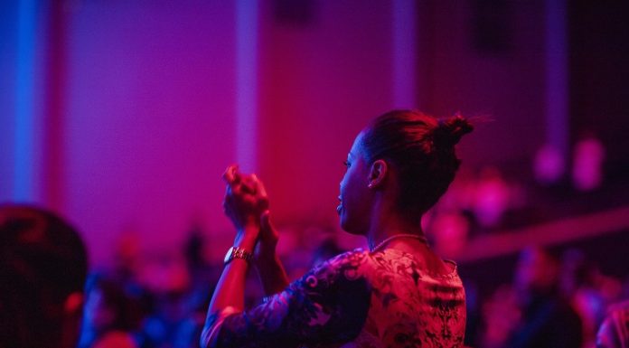 5 Tips for Success as an Entertainer in a Creative Industry 5 Tips for Success as an Entertainer in a Creative Industry