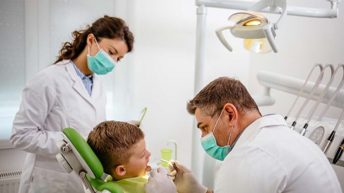 How to Sell a Dental Practice Using Social Media
